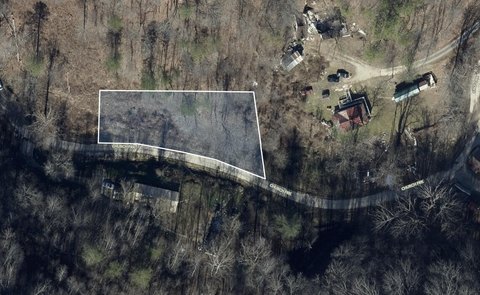 LAND - Inez, KY