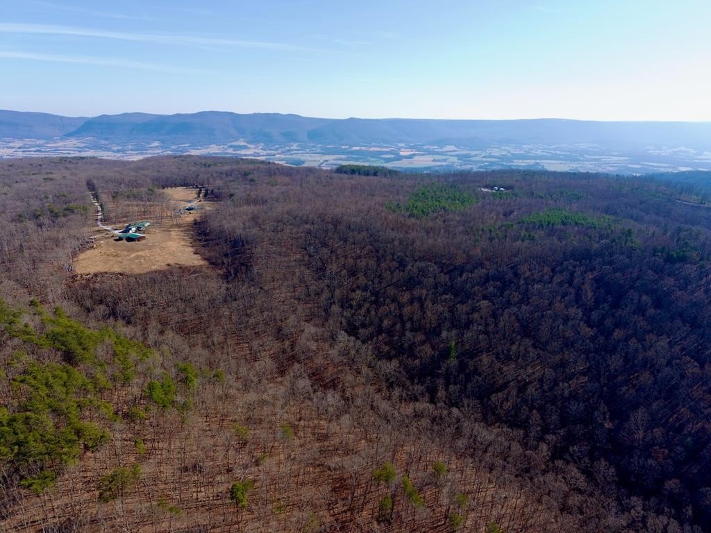 Unrestricted Acreage with Mountain Views
