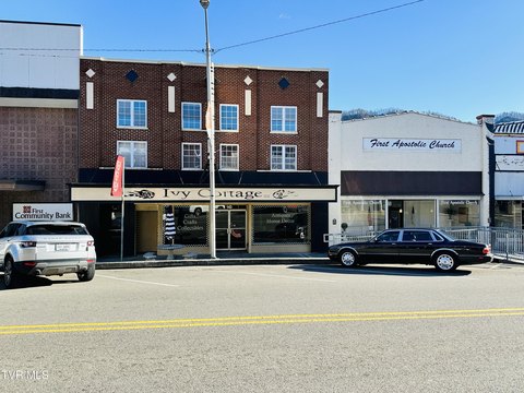 Spacious Mixed-Use Redevelopment Opportunity