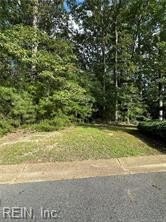 LAND - Williamsburg, VA