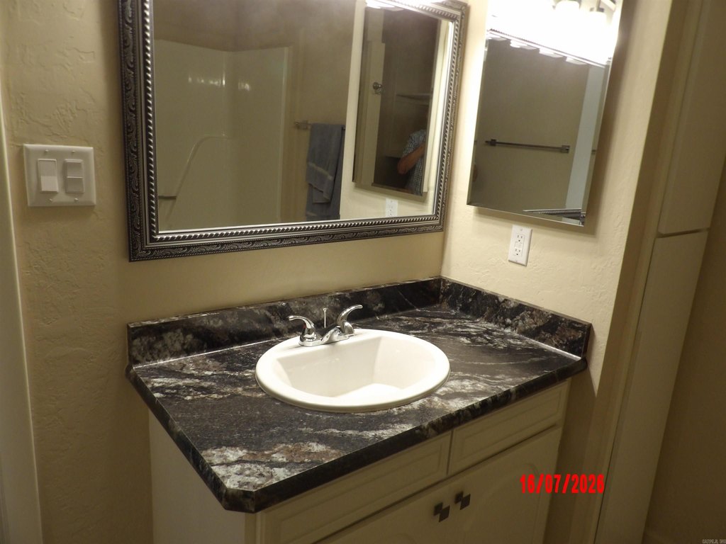 Picture 9