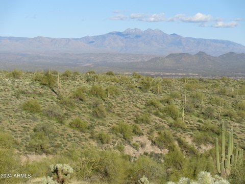 Land with Pristine Desert Views