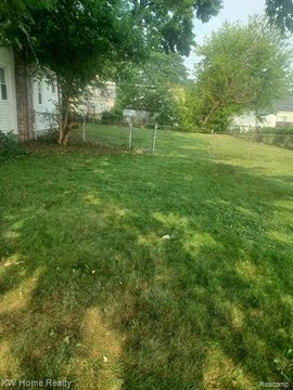 LAND - Hazel Park, MI