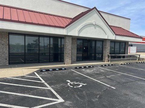 Retail Space in High-Traffic Area