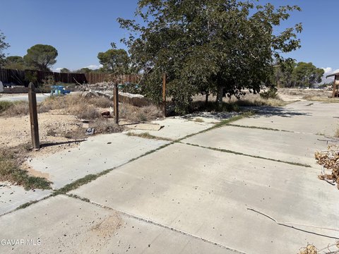 Land, California City, CA