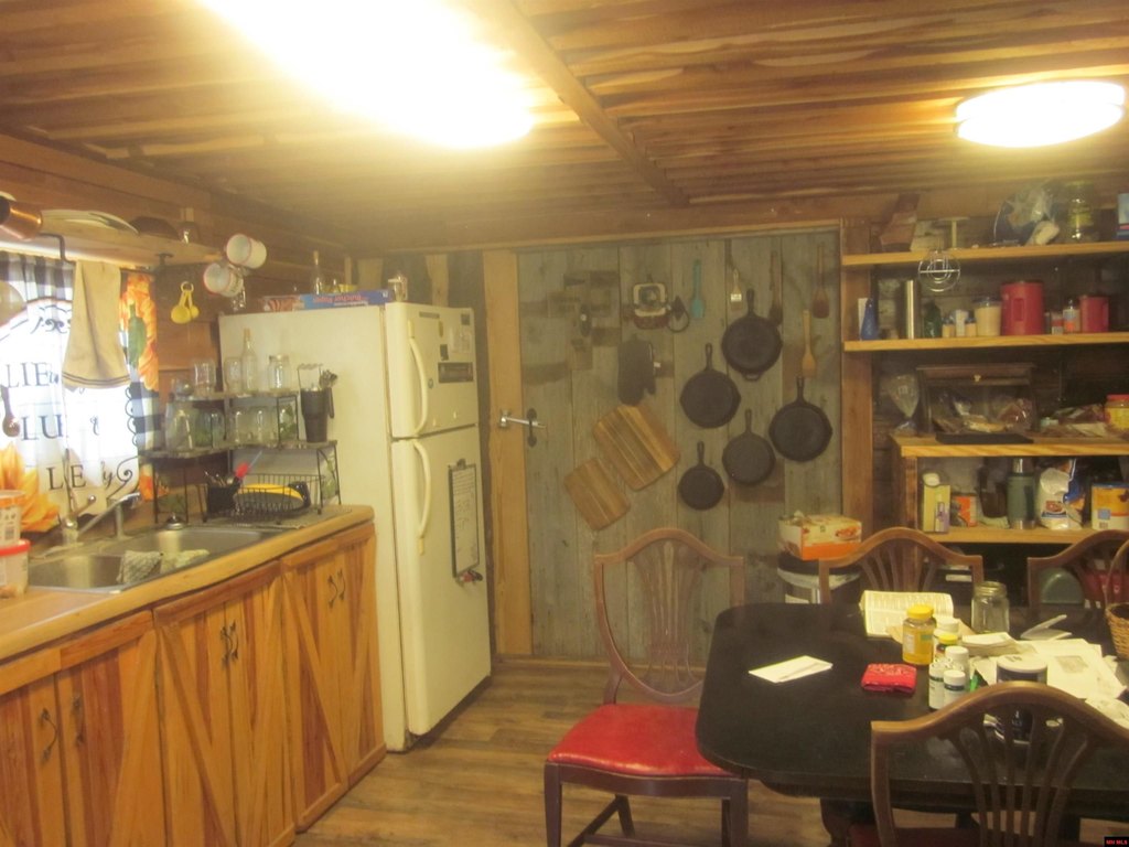 Picture 4