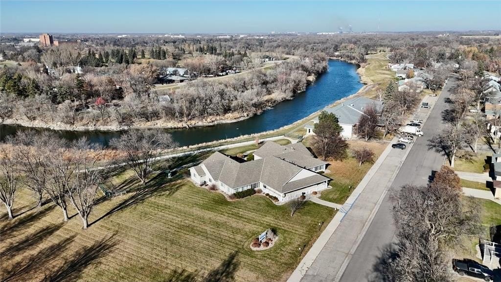 Versatile Breckenridge Commercial Property