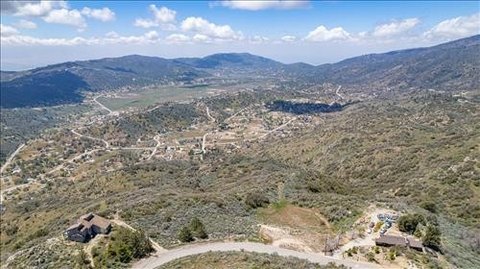 Tehachapi Land with Panoramic Views