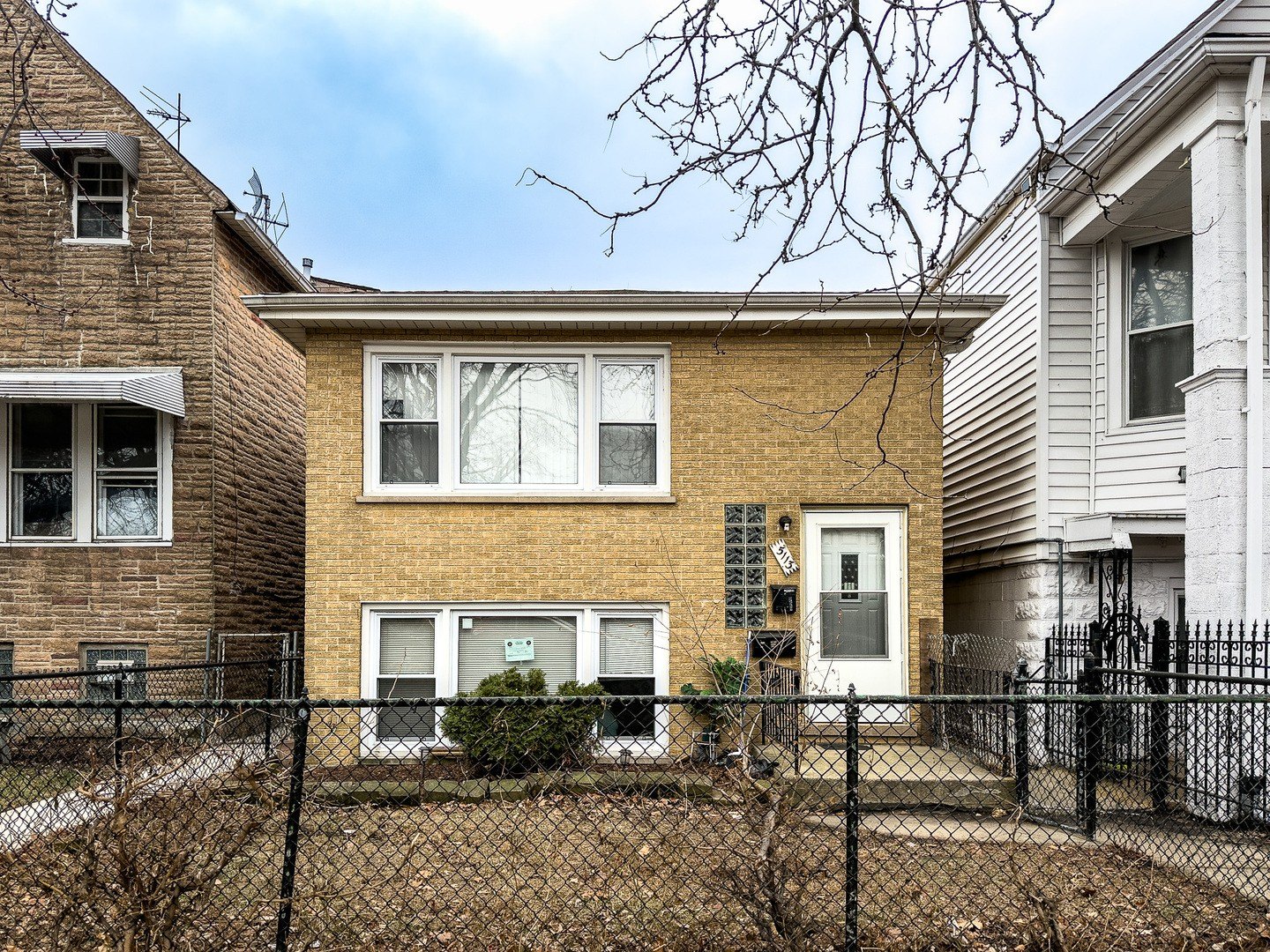 Cicero Multi-Unit Building For Sale
