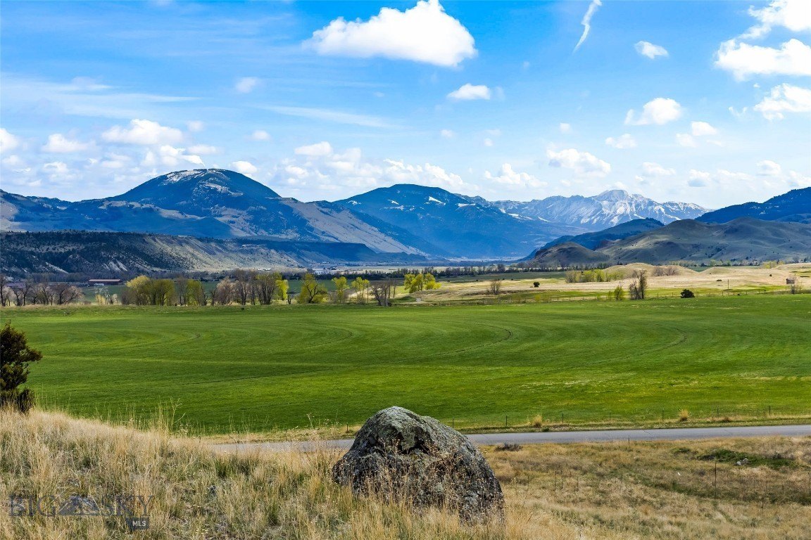 Emigrant, MT Homesite with Views