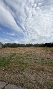 Residential Lot in Poplar Grove