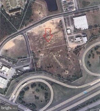 Prime Lot Near I-295