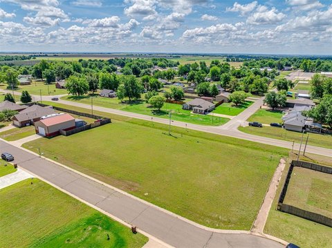 Residential Lot in Dogwood Addition