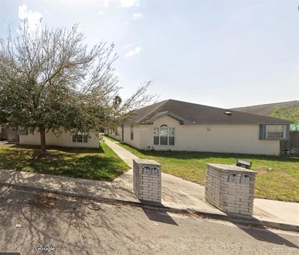 Picture of Quadplexes at W Zelma St 3702, Edinburg, TX