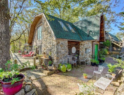 Lake Hamilton Multifamily Investment Opportunity