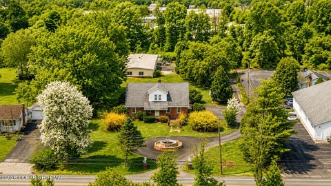 Multifamily Property With Garage
