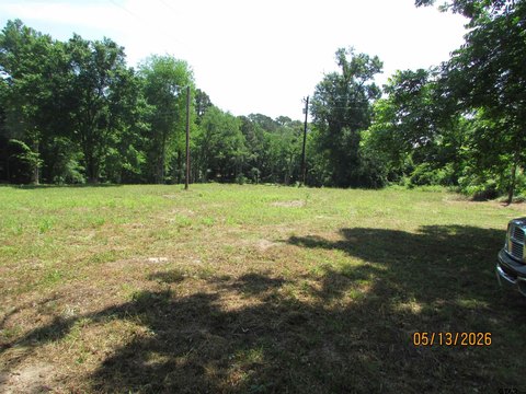 Frankston Acreage with Mature Timber