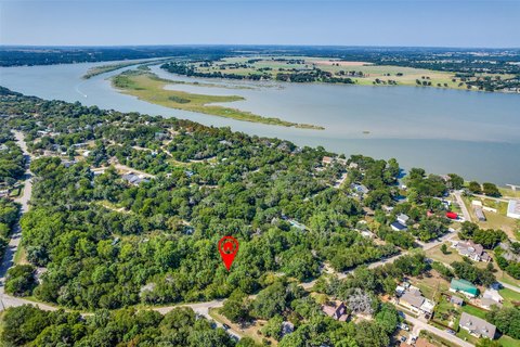 Waterfront Homesite Near Lake