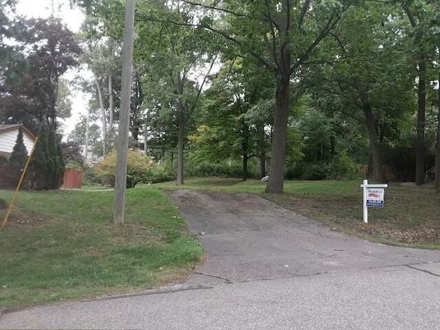 Vacant Land in Farmington Hills