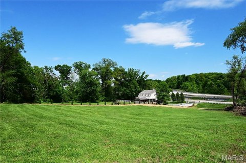 LAND - Chesterfield, MO