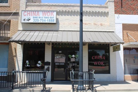 Restaurant/Bar Opportunity in Winters, TX