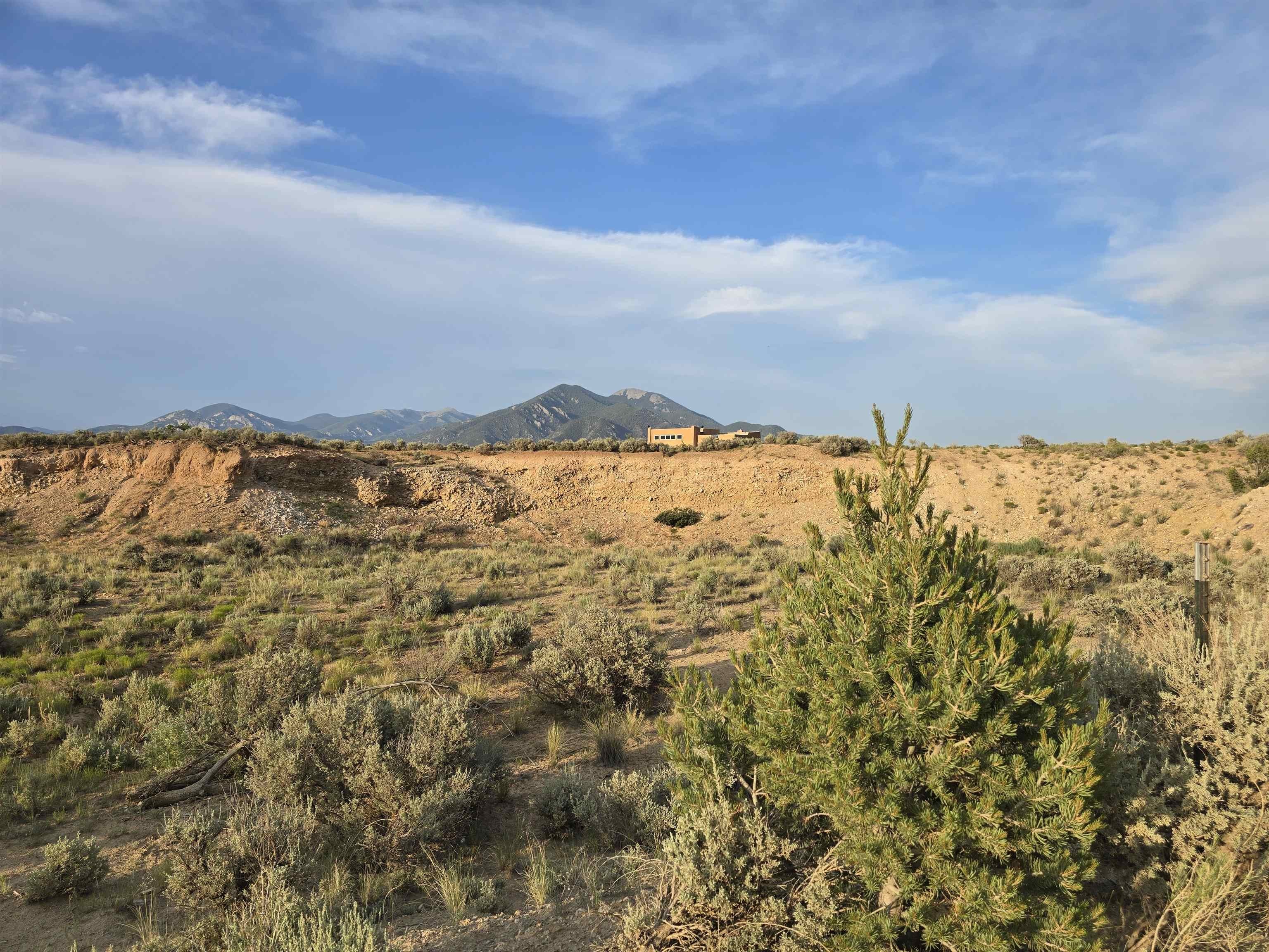 Land in El Prado, NM