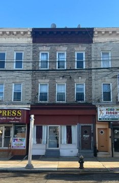 Ozone Park Mixed-Use Building