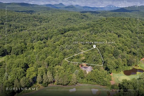 Private Cul-de-Sac Homesite