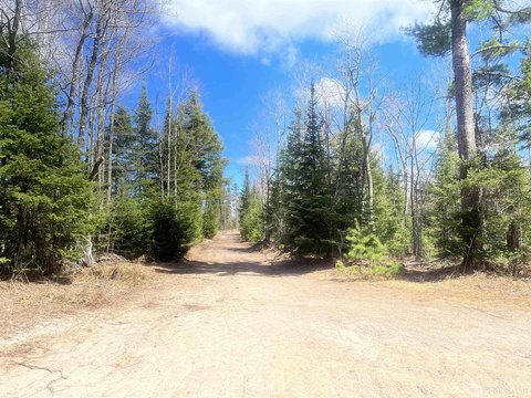 480 Acres in Michigamme, MI