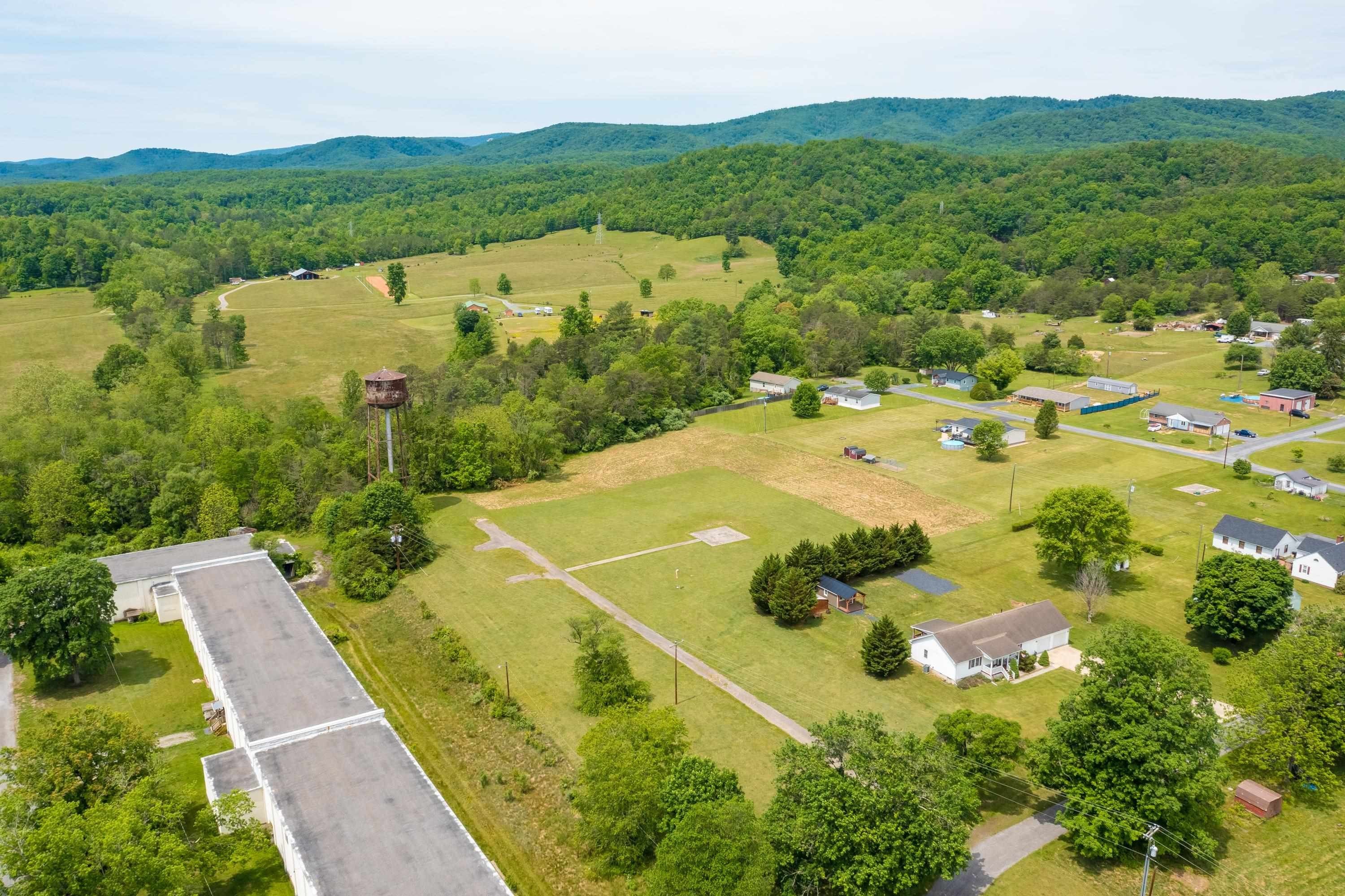 6-Acre Residential Land in Craigsville
