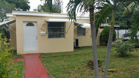 Hallandale Beach Triplex Opportunity