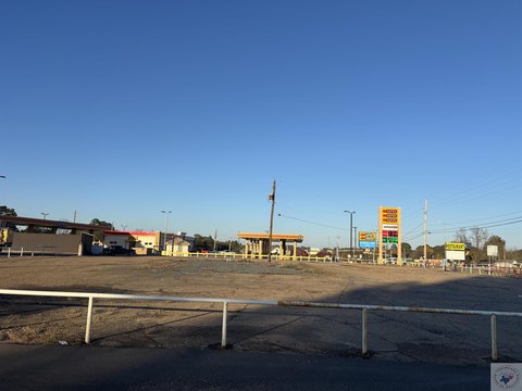 Prime Commercial Lot on Highway