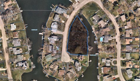 Gages Lake Land Opportunity