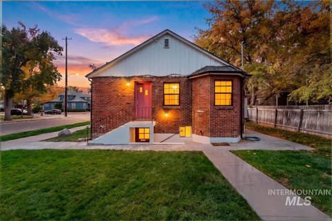 4-Unit Brick Quadplex