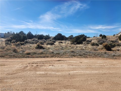 Land with Cedar Valley Views