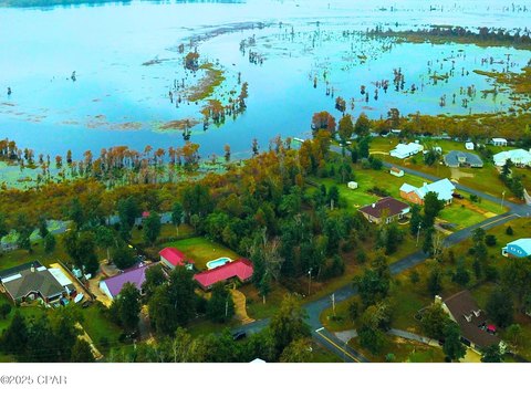 Waterfront Land in Lake Forest