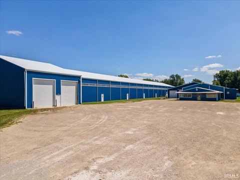Manufacturing Facility with Semi Access