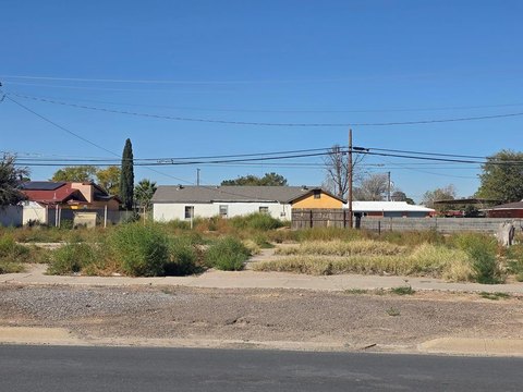 Commercial Land in Pecos, TX