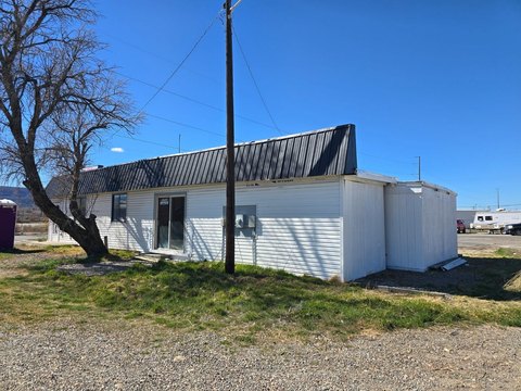 Highway Frontage Commercial Space