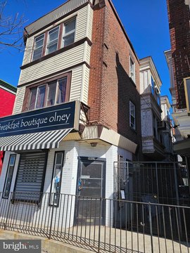 Mixed-Use Building in Philadelphia