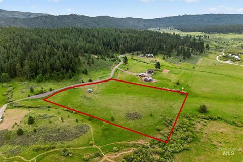 Land, Cascade, ID