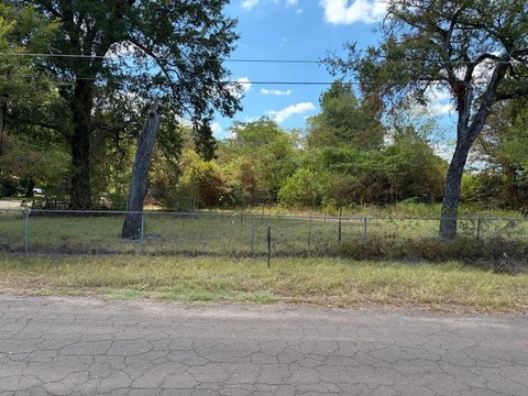 LAND, Longview, TX