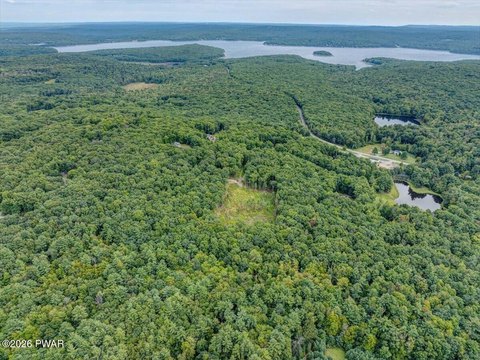 Land, Lakeville, PA