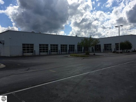 Auto Dealership Service and Showroom Building