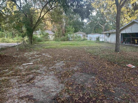 Land, Baton Rouge, LA