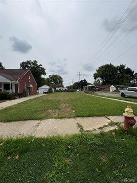 LAND - Detroit, MI