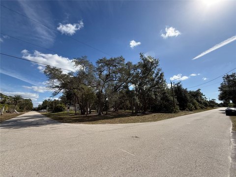 Land, NORTH PORT, FL