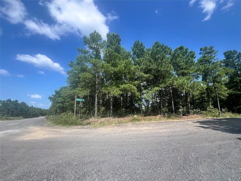 LAND - Broken Bow, OK