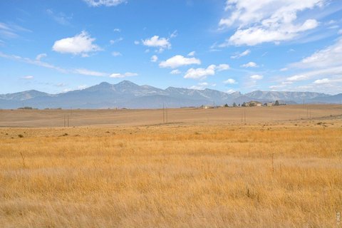 35-Acre Parcel with Mountain Views