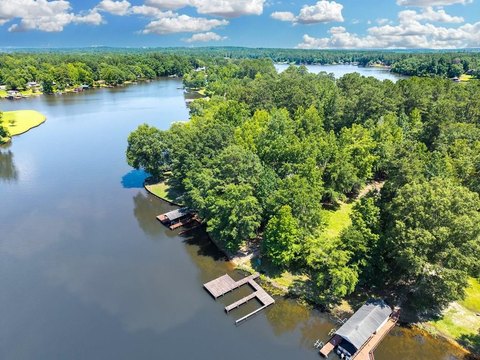 Lakefront Land in Eatonton, GA